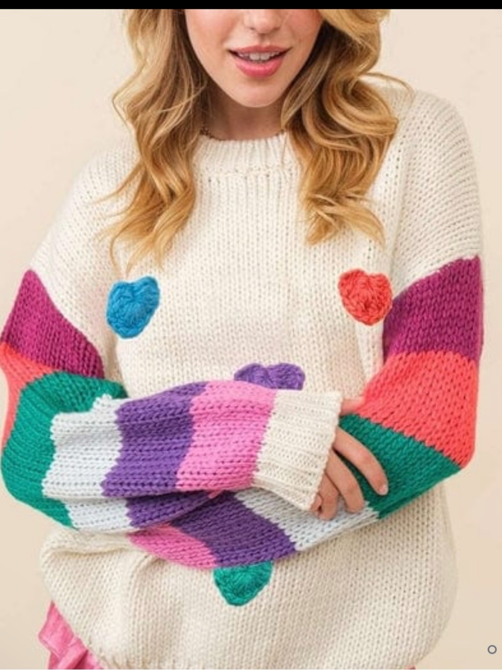 Main Strip 3D Heart Crochet Multi Stripe
Contrast Sweater size Medium